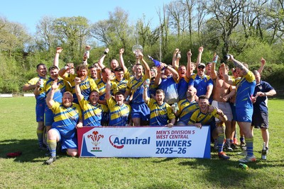 250426 - Cwmgwrach v Pontrhydyfen - Admiral National League 5 West Central - Cwmgwrach RFC celebrate winning the League