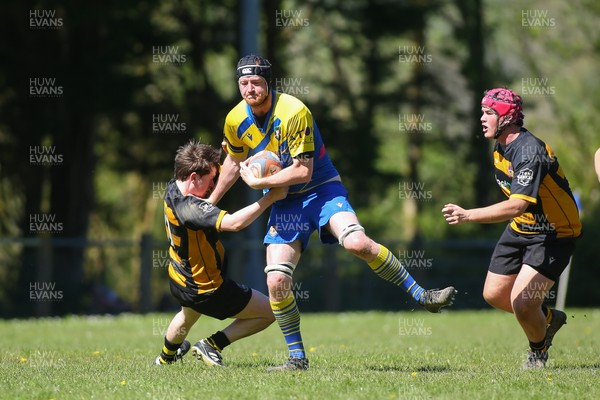 250426 - Cwmgwrach v Pontrhydyfen - Admiral National League 5 West Central - Cwmgwrach RFC play their final fixture at home 