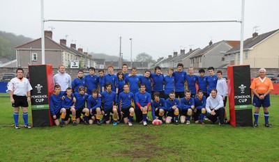 29.04.10 -  Cymer Rhondda Under 14 v Maesydderwen Under 14 - Powerade Schools Under 14 Final 2010 - Cymer Rhondda(Blues)/Maesydderwen(Green/White). 