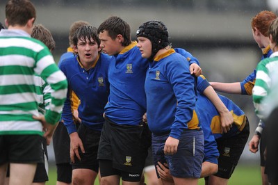 29.04.10 -  Cymer Rhondda Under 14 v Maesydderwen Under 14 - Powerade Schools Under 14 Final 2010 - Cymer Rhondda(Blues)/Maesydderwen(Green/White). 