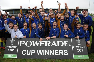 29.04.10 -  Cymer Rhondda Under 14 v Maesydderwen Under 14 - Powerade Schools Under 14 Final 2010 - Cymer Rhondda(Blues)/Maesydderwen(Green/White). 