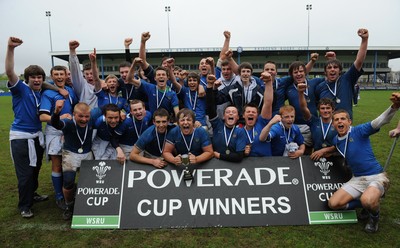 29.04.10 -  Cymer Rhondda Under 16 v Preseli Under 16 - Powerade Schools Under 16 Final 2010 - Cymer Rhondda(Blues)/Preseli(Purple). 