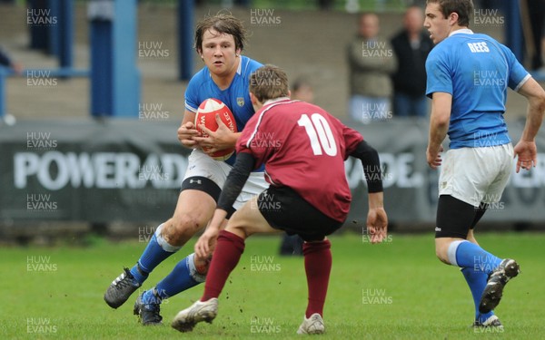 29.04.10 -  Cymer Rhondda Under 16 v Preseli Under 16 - Powerade Schools Under 16 Final 2010 - Cymer Rhondda(Blues)/Preseli(Purple). 