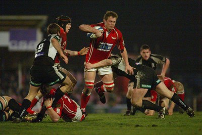 31.03.06...Llanelli Scarlets v Ospreys Scarlets Dafydd Jones 