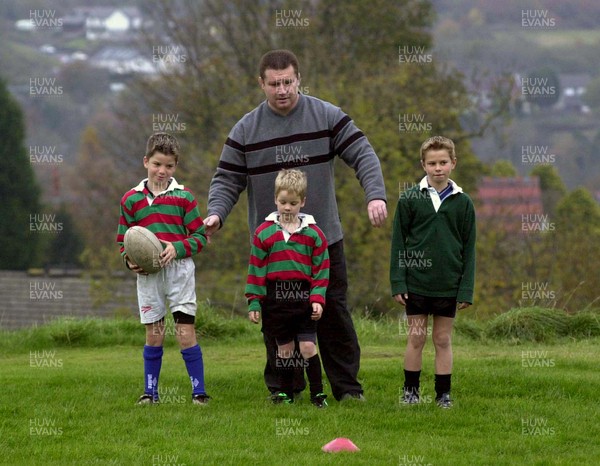 161101 - Dai Young -  Former Welsh rugby captain Dai Young coaches his sons (l-r) Lewis,Owen and Thomas 