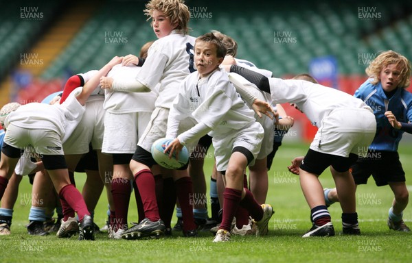 01.05.10... DC Thomas Cup, Cardiff v Swansea...  