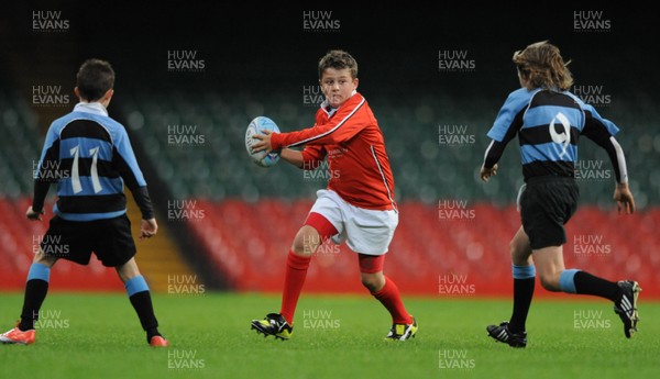 16.05.09 - Cardiff Schools Under 11s v Llanelli Schools Under 11s - DC Thomas Cup -  