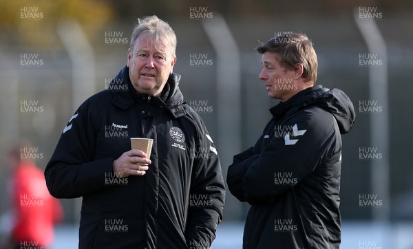 131118 - Denmark Football Training - Manager Age Hareide during training with assistant Jon Dahl Tomasson