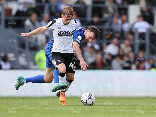 070522 - Derby County v Cardiff City - Sky Bet Championship - Mark Harris of Cardiff and Liam Thompson of Derby