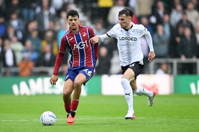 290826 - Derby County v Swansea City - Sky Bet Championship - Filip Lissah of Swansea City is challenged by Craig Forsyth of Derby
