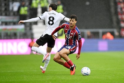 290826 - Derby County v Swansea City - Sky Bet Championship - Filip Lissah of Swansea City is challenged by Bobby Clark of Derby