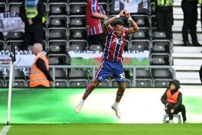 290826 - Derby County v Swansea City - Sky Bet Championship - Ronald of Swansea City celebrates scoring a goal