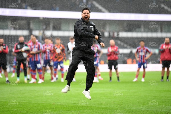 290826 - Derby County v Swansea City - Sky Bet Championship - Vitor Matos, Swansea Head Coach celebrates at full time