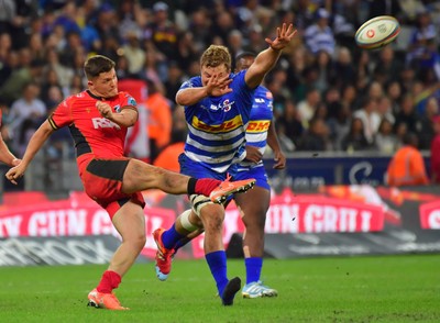 160525 - DHL Stormers v Cardiff Rugby - United Rugby Championship - Callum Sheedy of Cardiff kicks 