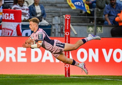 300525 - DHL Stormers v Cardiff Rugby - United Rugby Championship Quarter Final - Cam Winnett of Cardiff Rugby scores a try