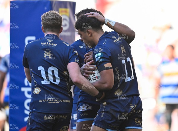 220326 - DHL Stormers v Dragons RFC - United Rugby Championship - Rio Dyer of Dragons celebrates scoring a try