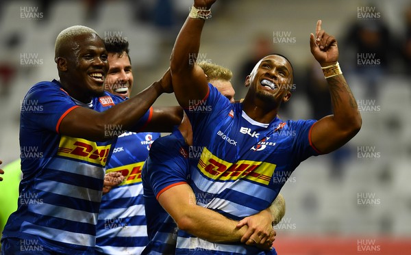 020422 - DHL Stormers v Ospreys - United Rugby Championship - Leolin Zas of the Stormers celebrates after scoring a try