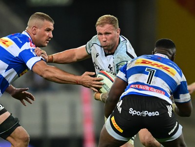 031025 - DHL Stormers v Ospreys, United Rugby Championship - Ross Moriarty of the Ospreys charges forward