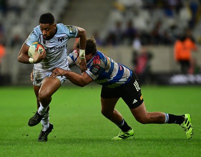031025 - DHL Stormers v Ospreys, United Rugby Championship - Phil Cokanasiga of the Ospreys looks to break away