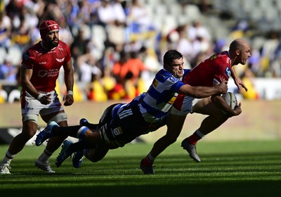241026 - DHL Stormers v Scarlets - United Rugby Championship Quarter Final - Ioan Nicholas of the Scarlets