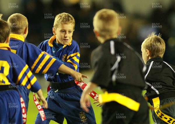 061012 Cardiff Blues v Glasgow Warriors - RaboDirect PRO 12 -Blues' tag rugby Dinas Powys(blue/yellow) v Pontyclun