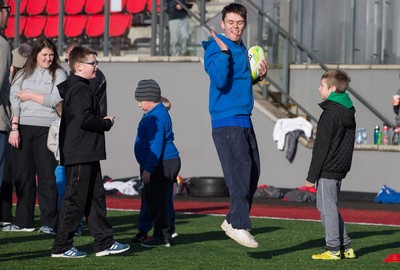 040217 - Dragons Disability Tag Rugby Team feature