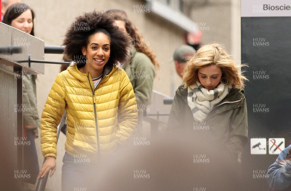 240616 - Doctor Who Filming -Pearle Mackie is joined by Stephanie Hyam as she resumes filming for series 10 of Doctor Who