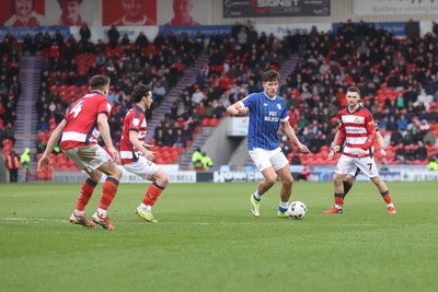 280226 - Doncaster Rovers v Cardiff City - Sky Bet League 1 - Ruben Colwill on the ball 