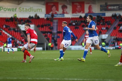 280226 - Doncaster Rovers v Cardiff City - Sky Bet League 1 - Callum Robinson scores Cardiff’s fourth goal 