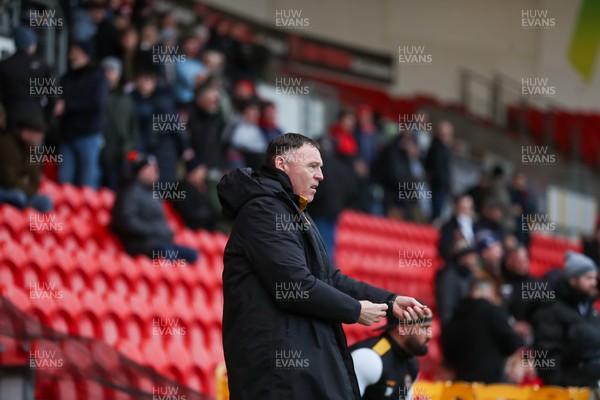 130124 - Doncaster Rovers v Newport County - Sky Bet League 2 - Newport manager Graham Coughlan