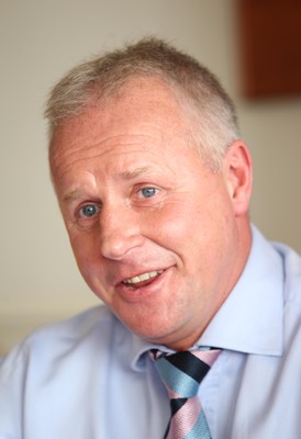 23.07.08 - Newport Gwent Dragons Kit and player announcement. Dragons Head Coach Paul Turner 