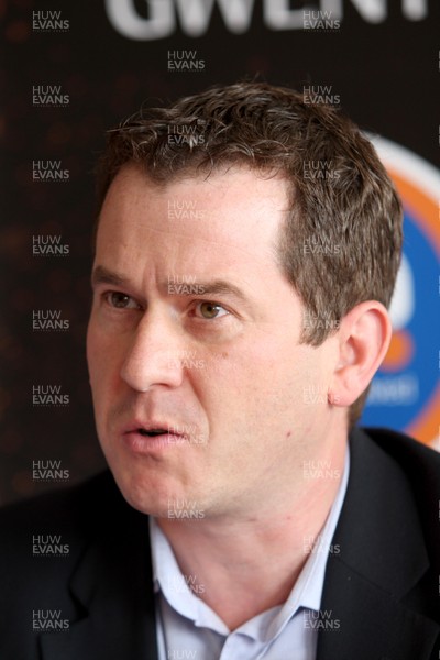 23.07.08 - Newport Gwent Dragons Kit and player announcement. Dragons Chief Executive Gethin Jenkins 