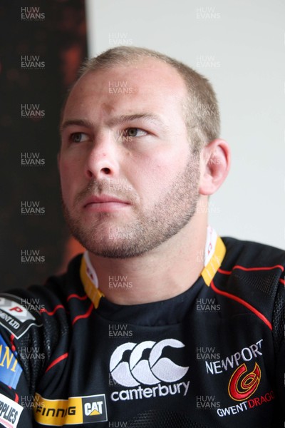 23.07.08 - Newport Gwent Dragons Kit and player announcement. Dragons new signing Tom Willis 