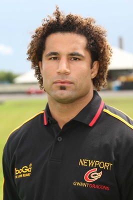 17.07.07.. Newport Gwent Dragons, new signings Dragons new signing Richard Parks 