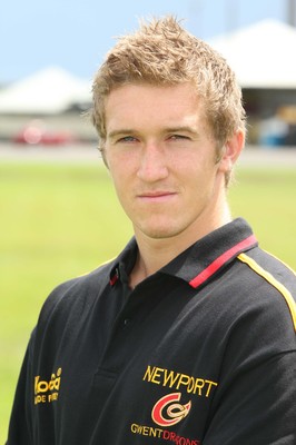 17.07.07.. Newport Gwent Dragons, new signings Dragons new signing Wayne Evans 