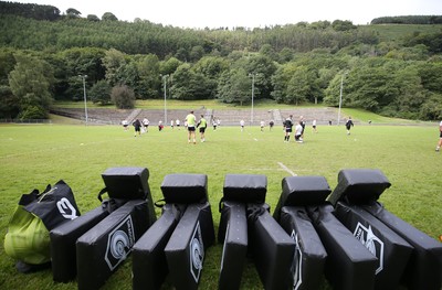 Dragons Open Training Session 270821