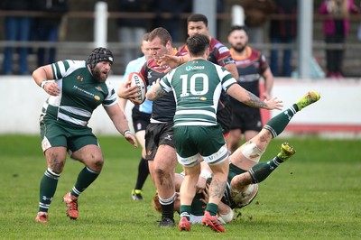 221016 - Dragons Premiership Select v Ealing - British & Irish Cup -Robson Blake of Dragons Premiership Select is tackled by Seb Nagle-Taylor of Ealing