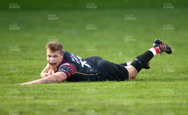 221016 - Dragons Premiership Select v Ealing - British & Irish Cup -Barney Nightingale of Dragons Premiership Select scores his first try