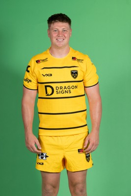 130826 - Dragons Headshots - Barney Langton-Cryer