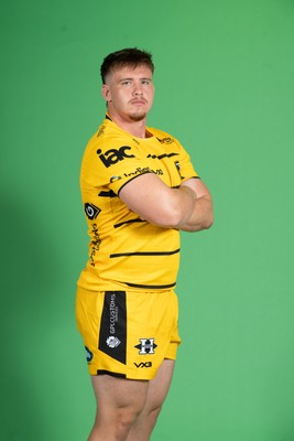130826 - Dragons Headshots - Dylan Kelleher-Griffiths