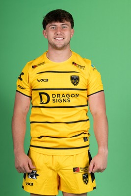 130826 - Dragons Headshots - Harri Ackerman