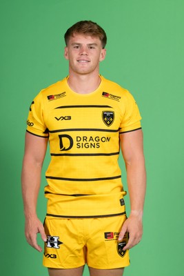 130826 - Dragons Headshots - Morgan Lloyd