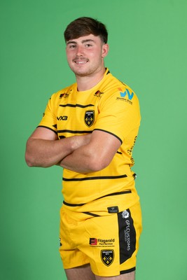 130826 - Dragons Headshots - Ryan Jones
