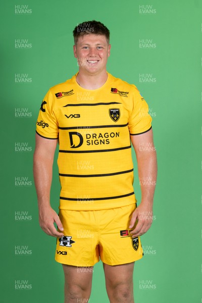 130826 - Dragons Headshots - Barney Langton-Cryer