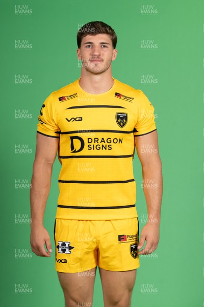 130826 - Dragons Headshots - Harry Rees-Weldon