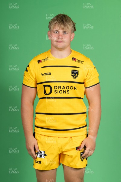 130826 - Dragons Headshots - Sam Scarfe