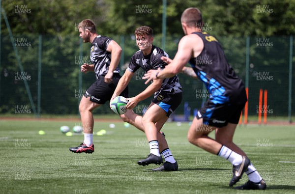 010722 - Dragons RFC Training - Will Reed during training