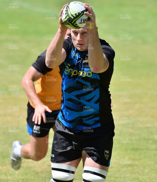 071222 - Dragons RFC Training at Western Province Rugby High Performance Centre in Cape Town - Ben Carter