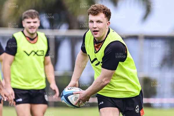 231123 - Dragons RFC Training at Northwood High School, Durban - Aneurin Owen