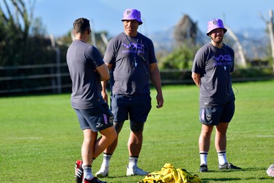 130525 - Dragons RFC Training - Filo Tiatia, Dragons Head Coach